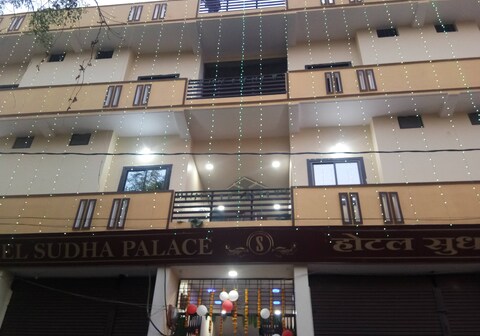 Hotel Sudha Palace