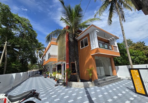 Natures Frame Residency