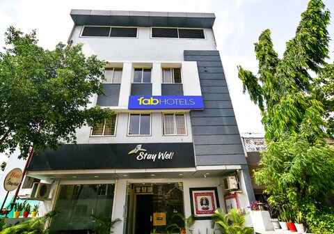 FabHotel Staywell, Vijay Nagar