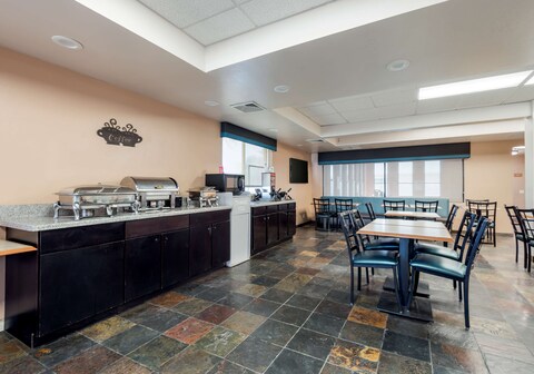 Best Western Turquoise Inn & Suites