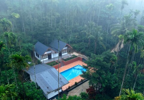 Prakrithi Luxe Retreat