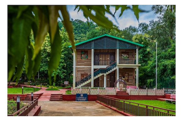 MPT Jungle Camp, Panna
