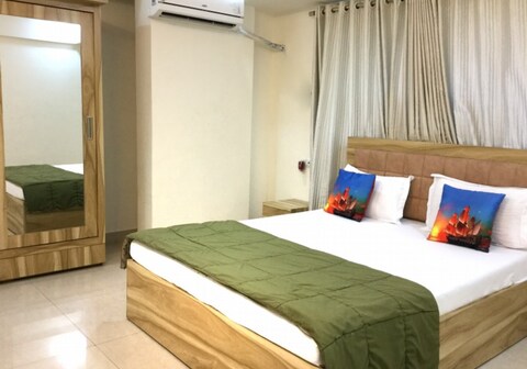 Arista Service Apartments | Rooms & Caretaker