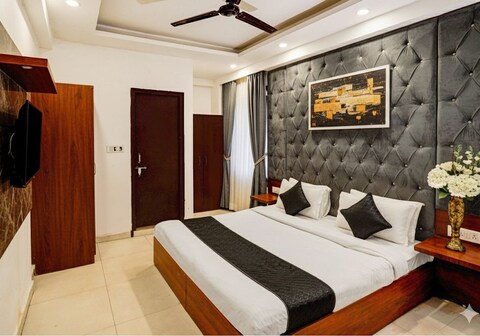 Calabash Luxury Villa