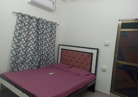 Shree K.B. Guest House