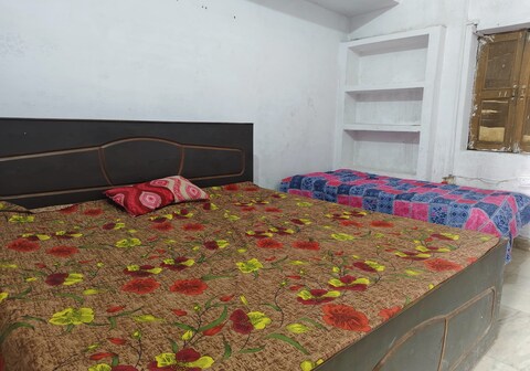 Shree Khatu Shyam Rooms services