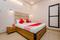 OYO 935 Hotel Palkhee, Mumbai OYO 935 Hotel Palkhee, Mumbai