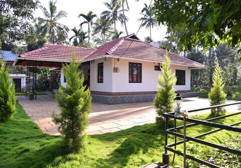 La La Land Farm House