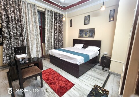 Hotel O by OYO Capital Inn