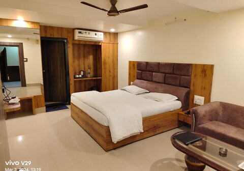 Hotel Anand Residency