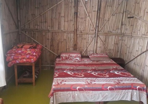 Whispering Bamboo's (Normal Room)