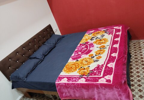 Maa Harsiddhi Guest house