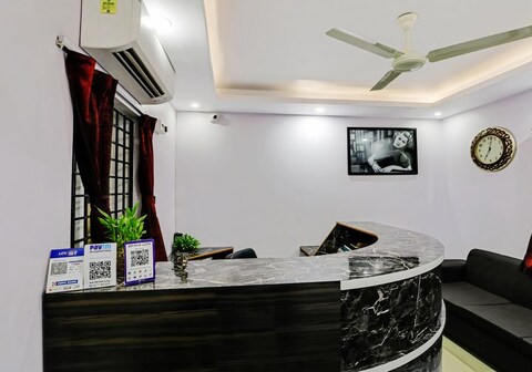 The Grand Inn Kolkata