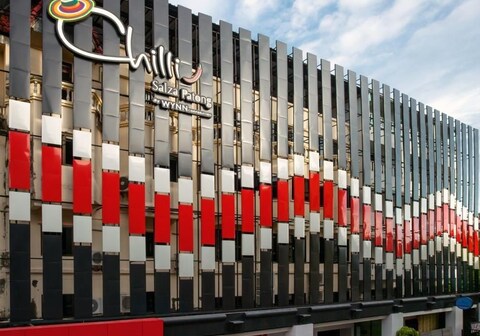 The Chilli Patong Beach Hotel - Near Beach Road