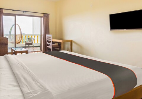 Capital O The Great Ocean View