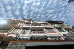 Notting Hill House BnB, Shimla Notting Hill House BnB, Shimla