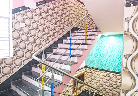 Hotel O FLOWRA