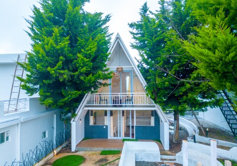 Cucuu Nest Coonoor By VOYE HOMES