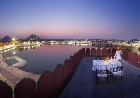 Hotel Pushkar Palace