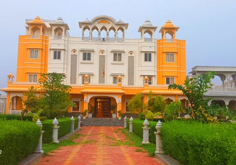 Shri Hari Singh Palace
