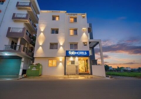 FabHotel Comfortable stay