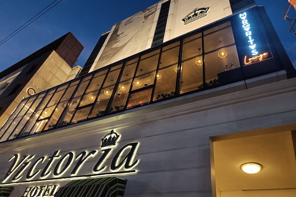 Victoria Hotel
