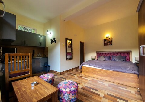 Alooma Valley View Stays