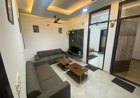 2BHK Stay in Dwarka