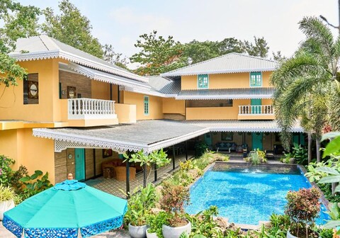 Mayfair Manor Alibag