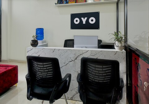 Hotel O Aabha Residency