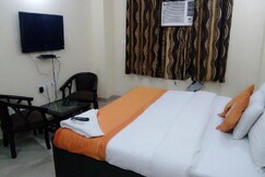 Hotel Rampal Palace, Delhi Hotel Rampal Palace, Delhi