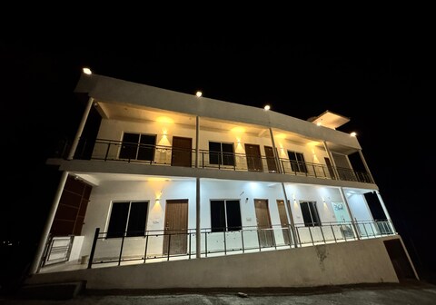 JB Hotel