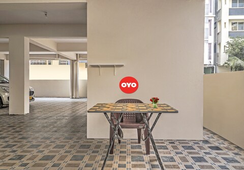 Hotel O Walk Inn Hotels