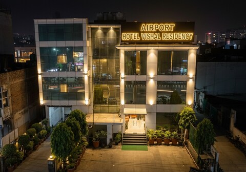Airport Hotel Vishal Residency