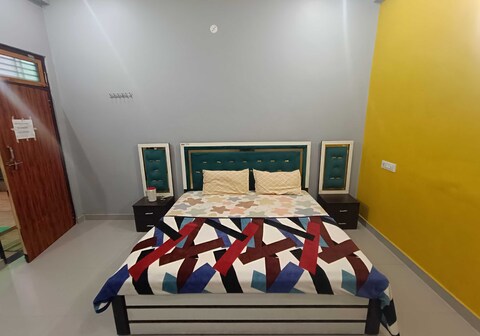 Hotel O Home A R.s Homestay