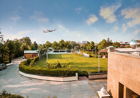 Hotel Airport Residency