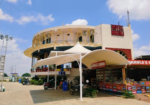 Hotel Nikunj Kilerama Indore Bhopal Highway