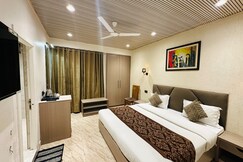 The Gwen Stays | Near Nainital Lake, Nainital The Gwen Stays | Near Nainital Lake, Nainital