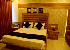 Hotel Royal Fort Division by Akshar Hotel, Gandhinagar Hotel Royal Fort Division by Akshar Hotel, Gandhinagar