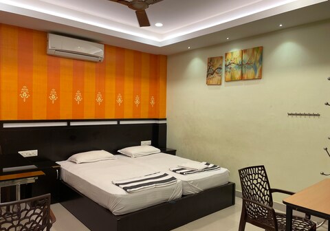 Omar residency cochin
