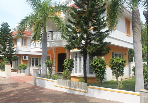 Nirvana Stays @ Bayview