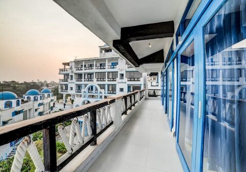 Greek Style Bungalow | Entire 3 BHK Villa