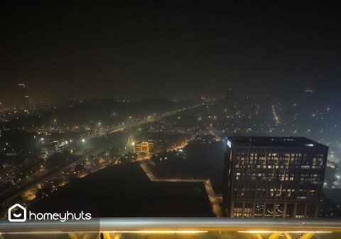 Obsidian|Studio Apt|35th Floor| Noida|By Homeyhuts