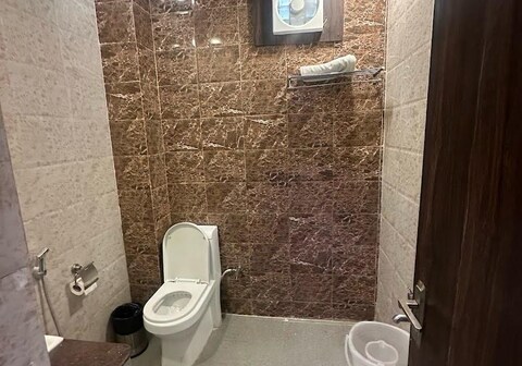 Staylo Masterprice Palace