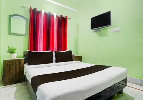 Super Collection O Chhapra Railway Junction Formerly Hotel City Palace