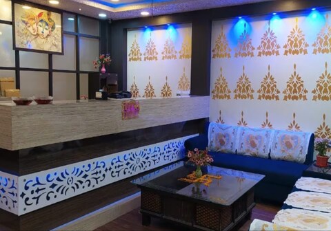 Hotel Apaar Residency