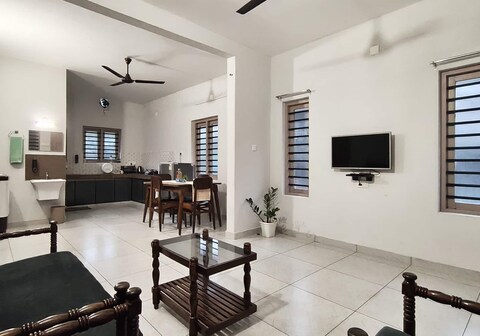 Cheruthodath Apartments B2