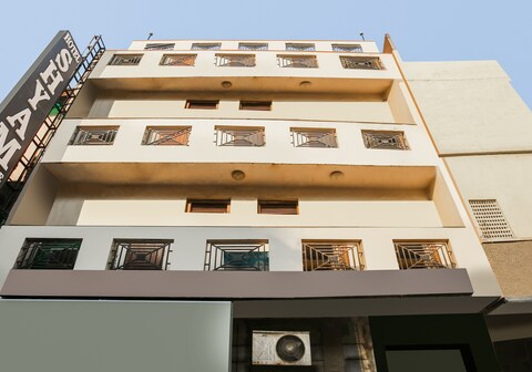 Hotel O Shyam Palace DX