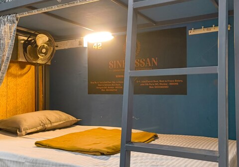 sinhassan 104 Dormitory Hostel Backpackers