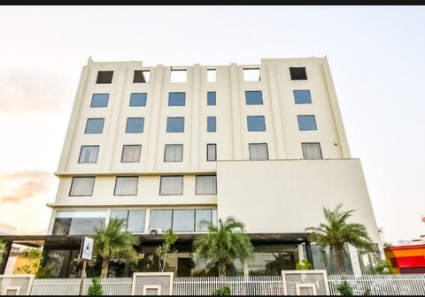 Hotel Royal Akshayam